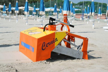 Cernia rengöring av sandstränder och sandbäddar